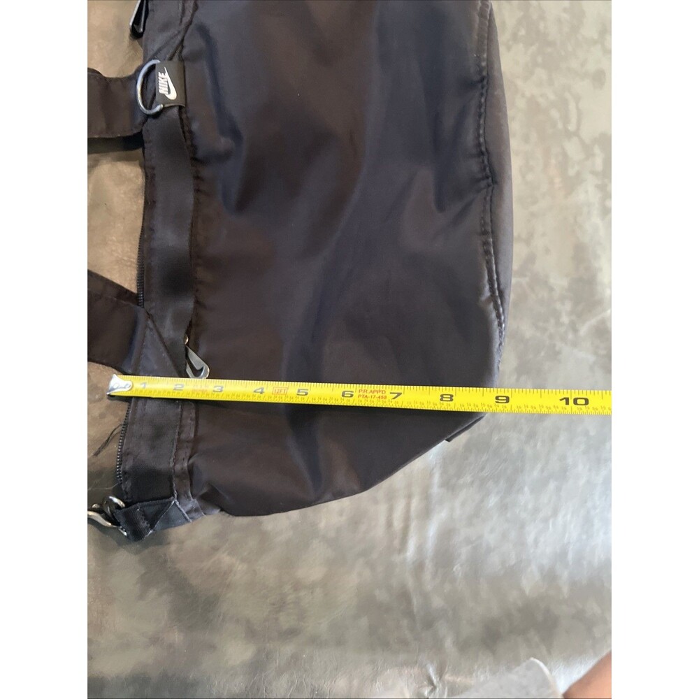 Nike Crossbody Bag Black Detachable Chain - Picture 12 of 16